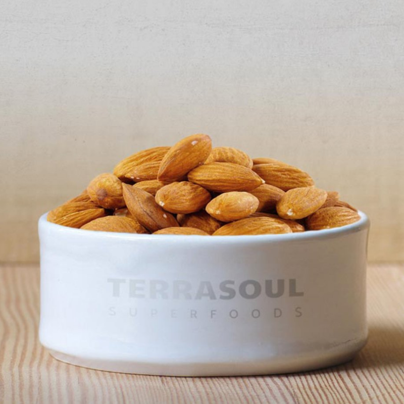 Terrasoul Superfoods Almonds Raw Unpasteurized Organic Sproutable 2 lb